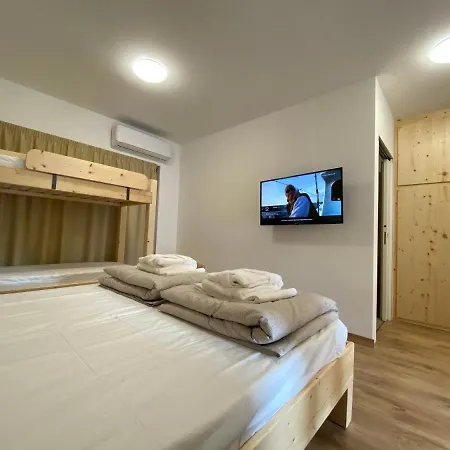 Sky Garden & Wellness R. Bed & Breakfast Belluno Exterior photo